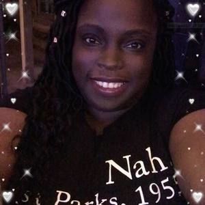 Meet your Posher, Tandra